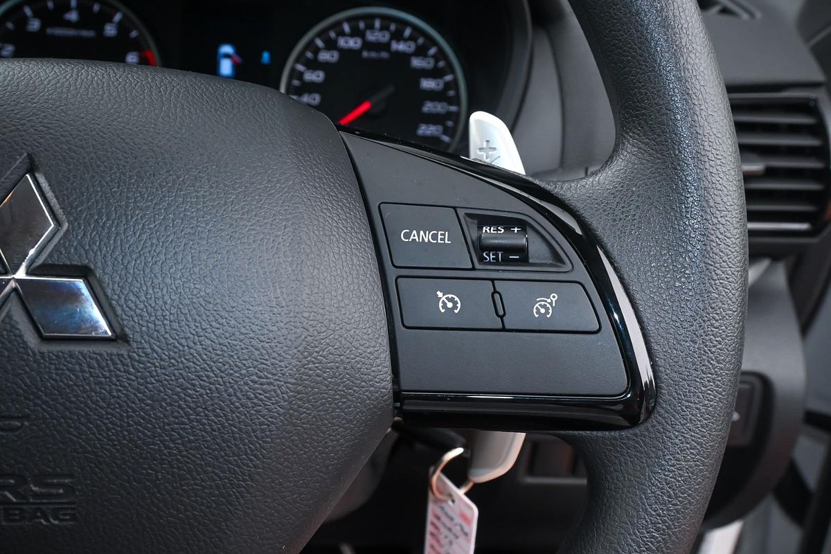 2024 Mitsubishi Eclipse Cross ES YB