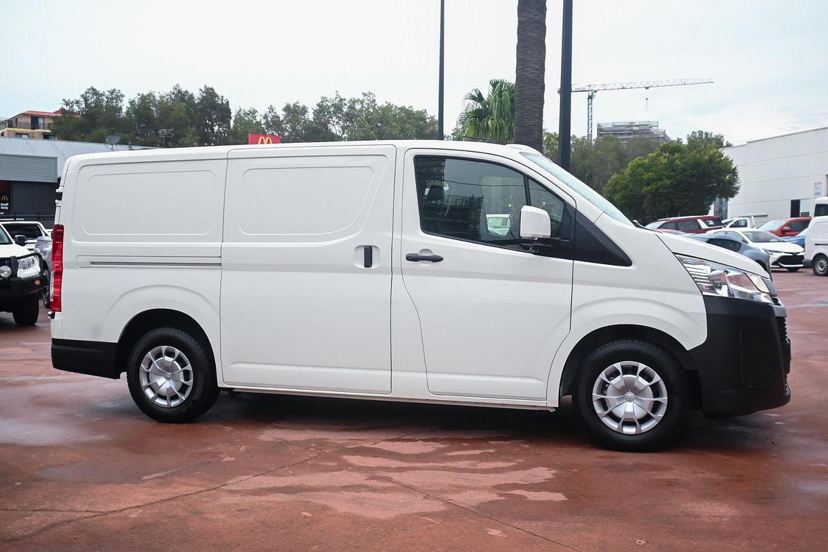 2024 Toyota Hiace GDH300R LWB