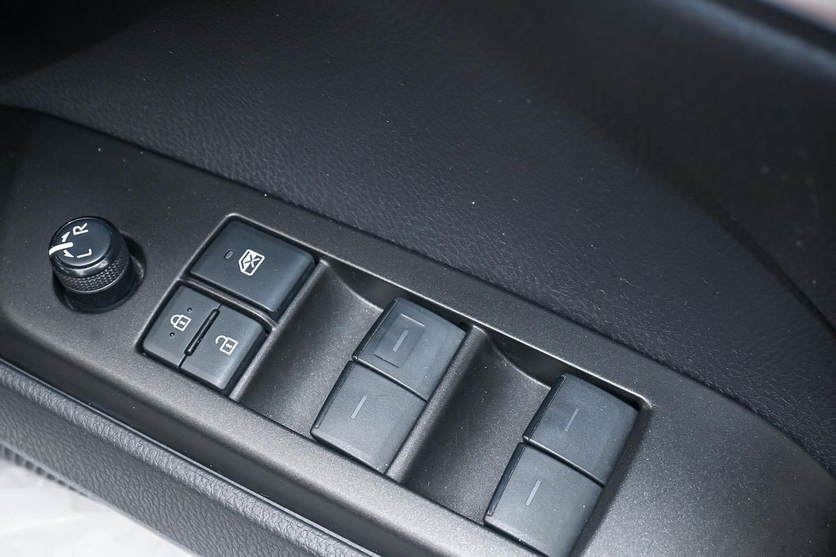 2022 Toyota Camry Ascent AXVA70R