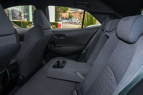 2022 Toyota Corolla Ascent Sport Hybrid ZWE211R