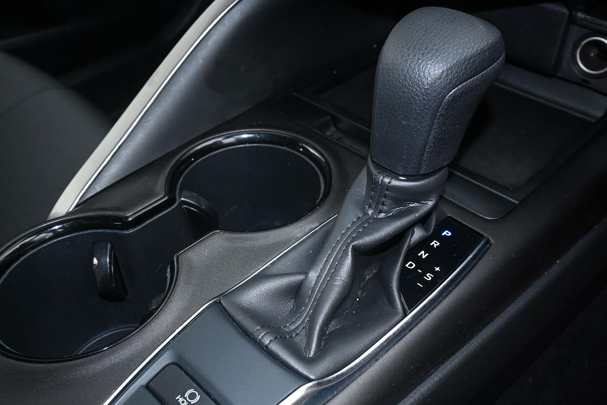 2022 Toyota Camry Ascent AXVA70R