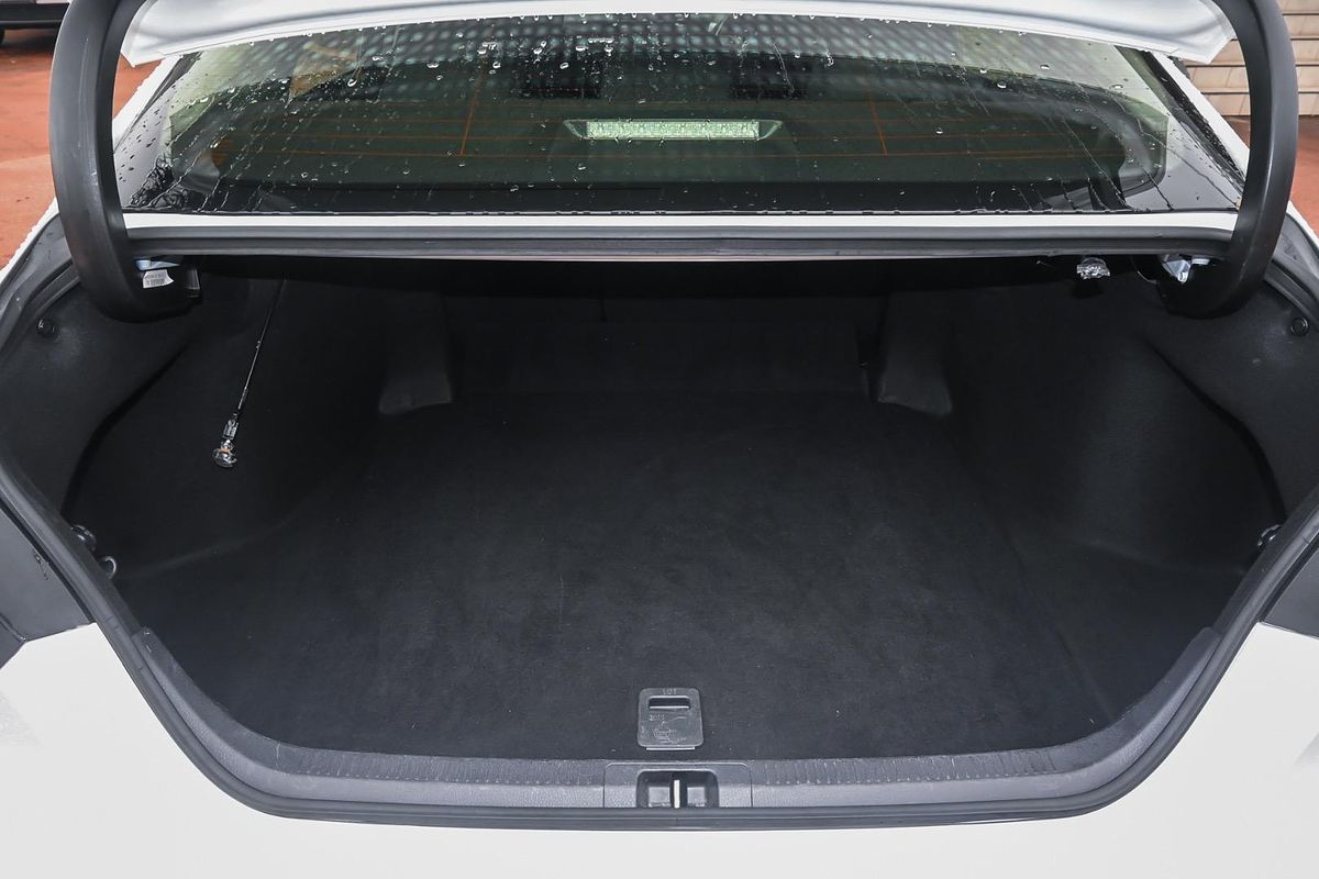 2022 Toyota Camry Ascent AXVA70R