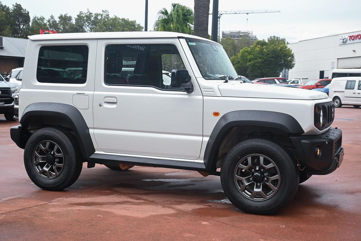 2022 Suzuki Jimny GLX GJ