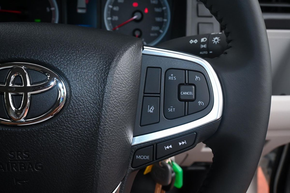 2024 Toyota Hiace GDH300R LWB