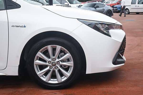 2022 Toyota Corolla Ascent Sport Hybrid ZWE211R