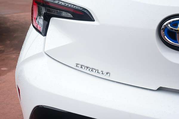 2022 Toyota Corolla Ascent Sport Hybrid ZWE211R