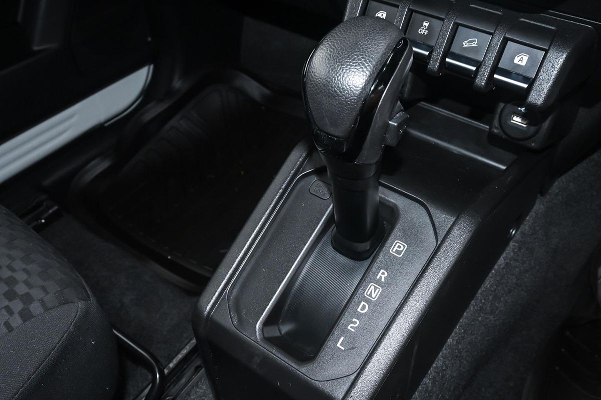 2022 Suzuki Jimny GLX GJ