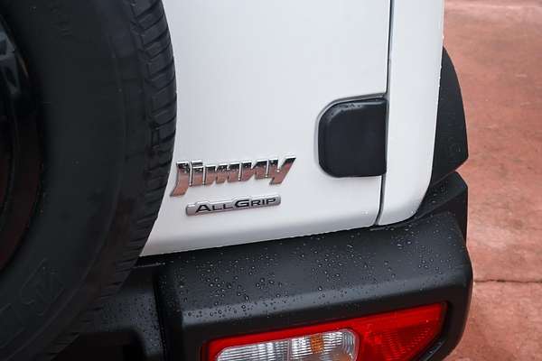 2022 Suzuki Jimny GLX GJ
