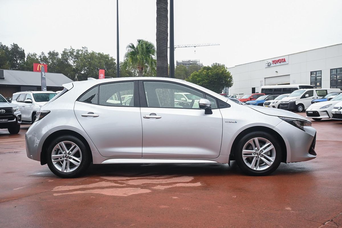 2022 Toyota Corolla Ascent Sport Hybrid ZWE211R