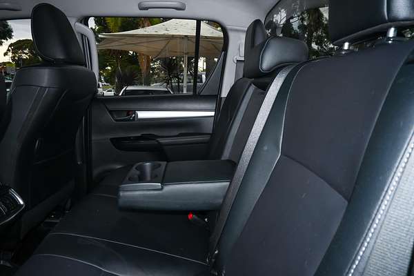 2021 Toyota Hilux SR5 GUN126R 4X4