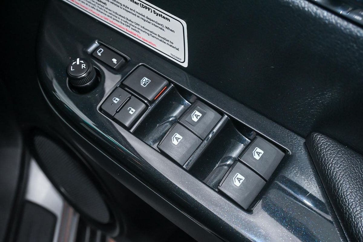 2021 Toyota Hilux SR5 GUN126R 4X4