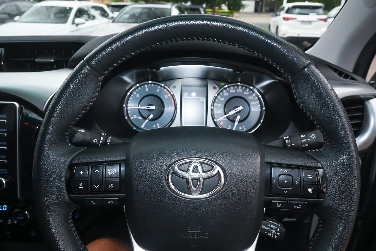 2021 Toyota Hilux SR5 GUN126R 4X4