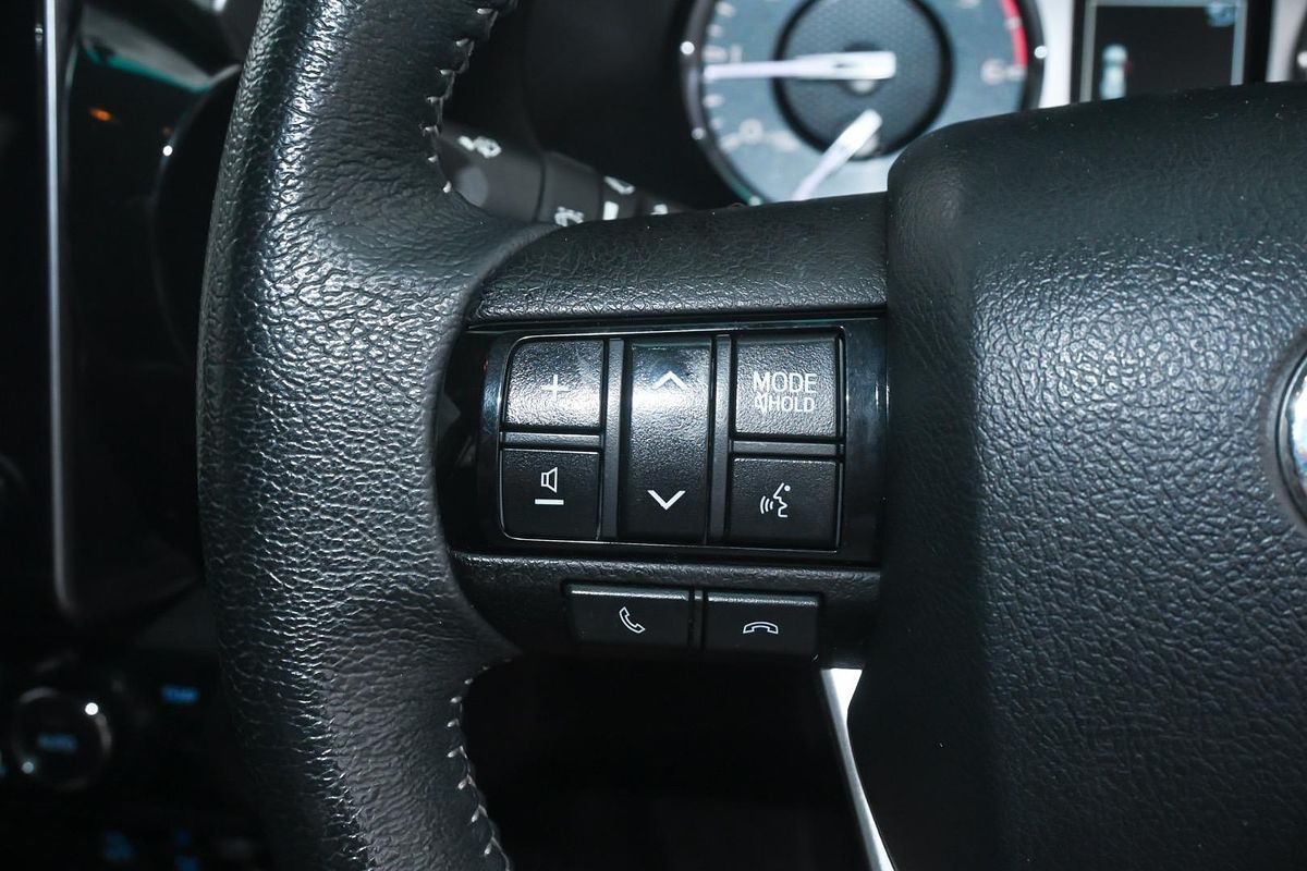 2021 Toyota Hilux SR5 GUN126R 4X4