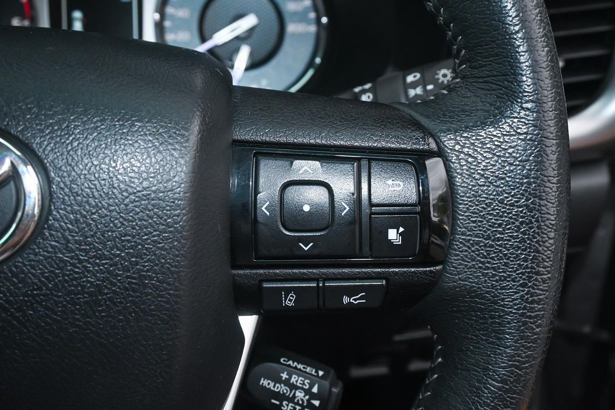 2021 Toyota Hilux SR5 GUN126R 4X4