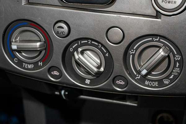 2009 Mazda BT-50 DX UN Rear Wheel Drive