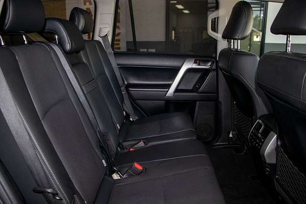 2020 Toyota Landcruiser Prado Kakadu GDJ150R