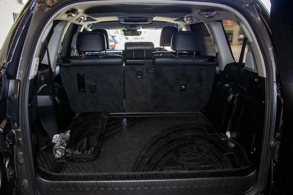 2020 Toyota Landcruiser Prado Kakadu GDJ150R