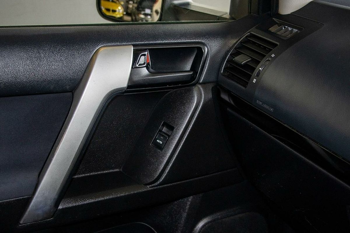 2016 Toyota Landcruiser Prado GX GDJ150R