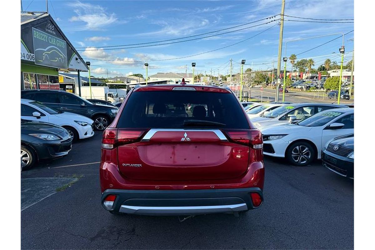 2017 Mitsubishi OUTLANDER LS SAFETY PACK (4x2) ZK MY17