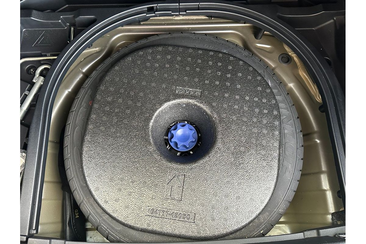 2012 Toyota Corolla ZRE152R MY11