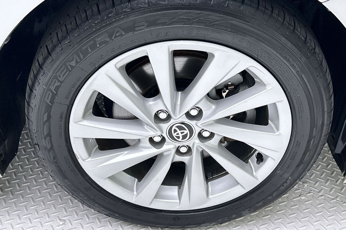 2022 Toyota Camry Ascent Sport AXVH70R