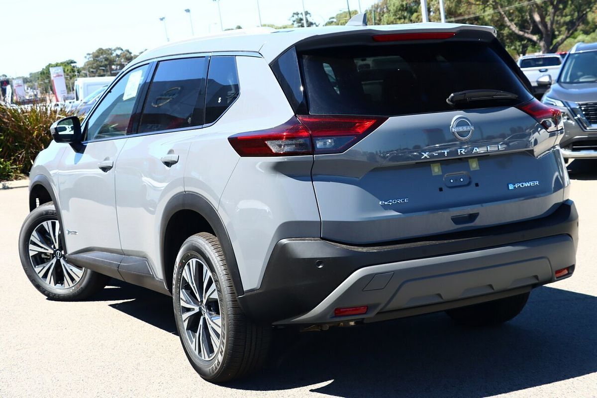 2025 Nissan X-TRAIL ST-L e-POWER T33