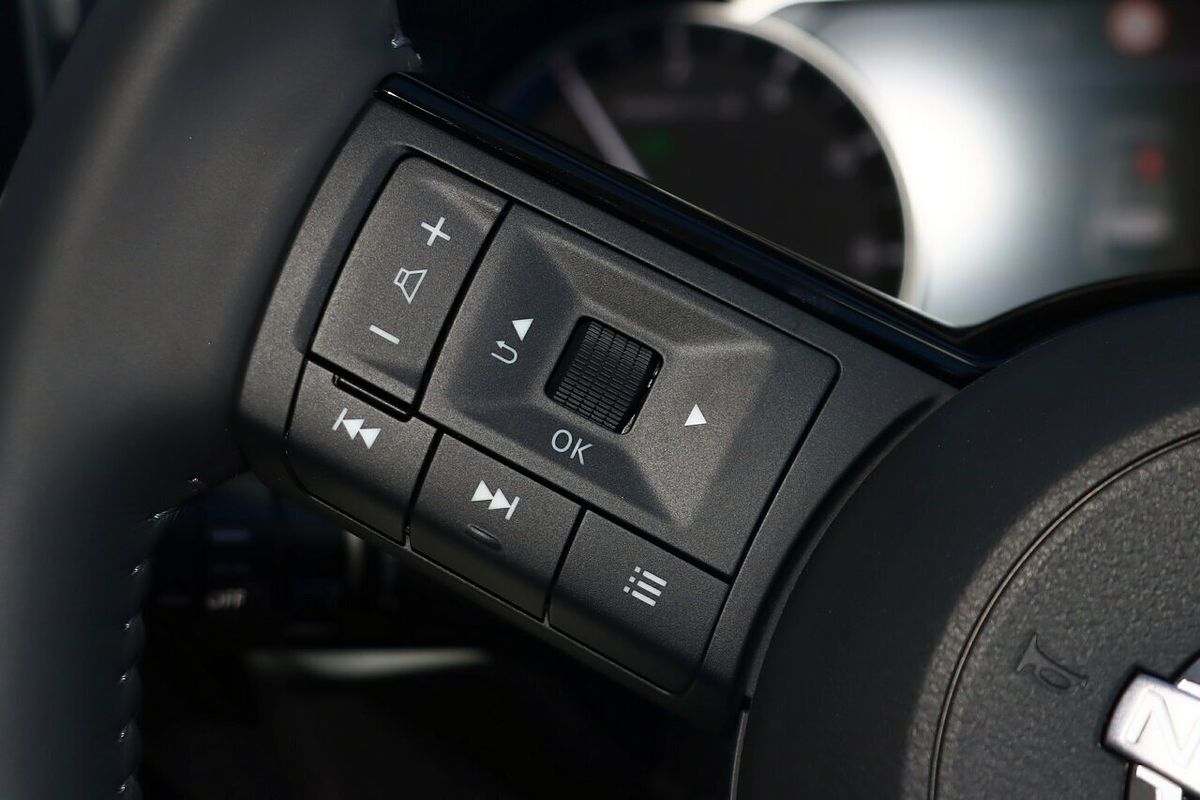 2025 Nissan X-TRAIL ST-L e-POWER T33