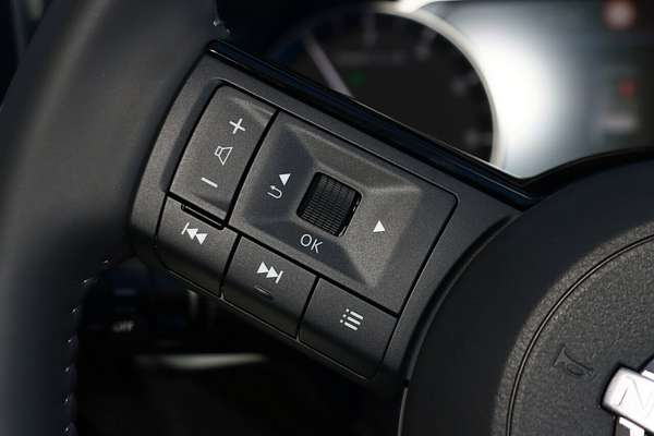 2025 Nissan X-TRAIL ST-L e-POWER T33