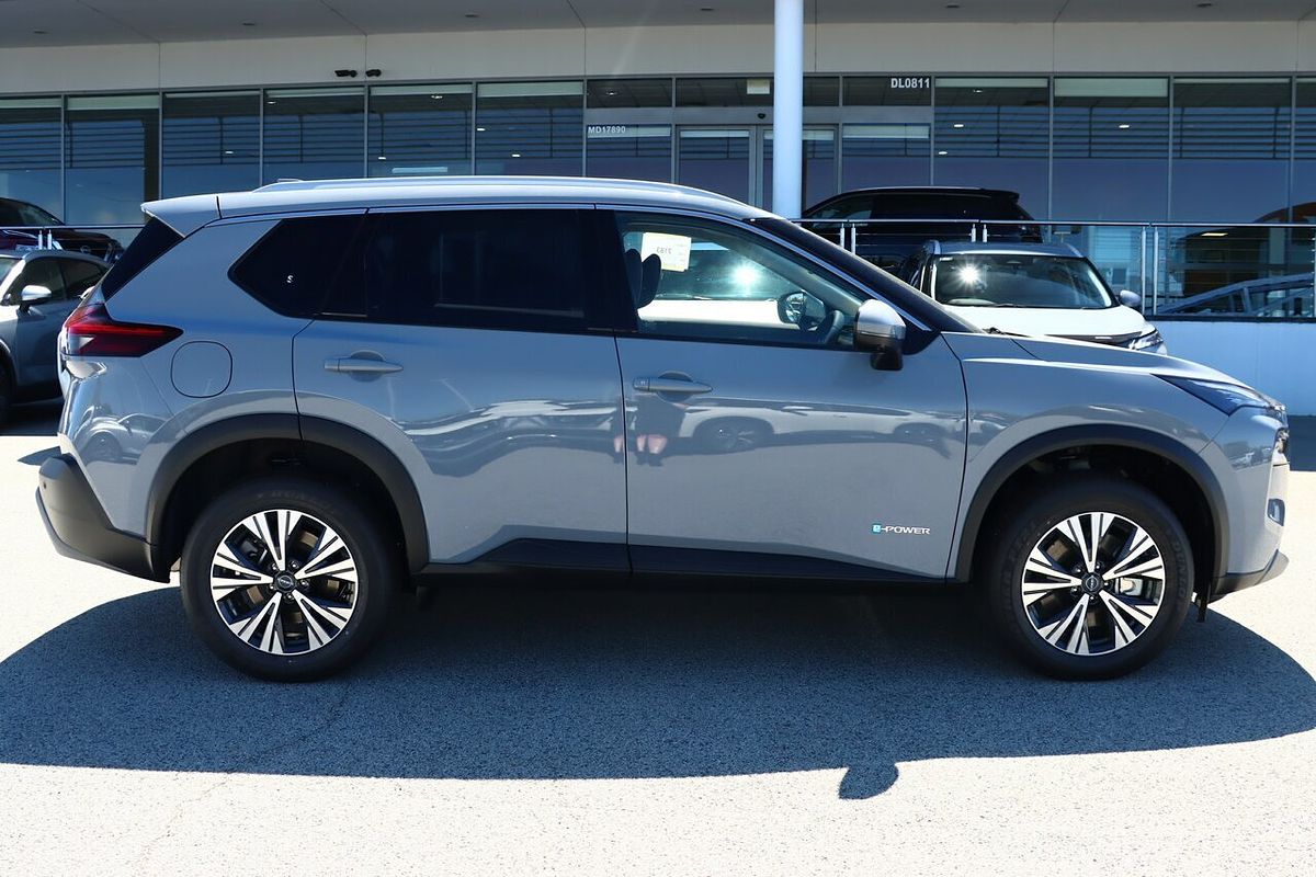 2025 Nissan X-TRAIL ST-L e-POWER T33