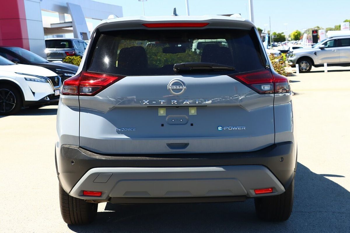 2025 Nissan X-TRAIL ST-L e-POWER T33