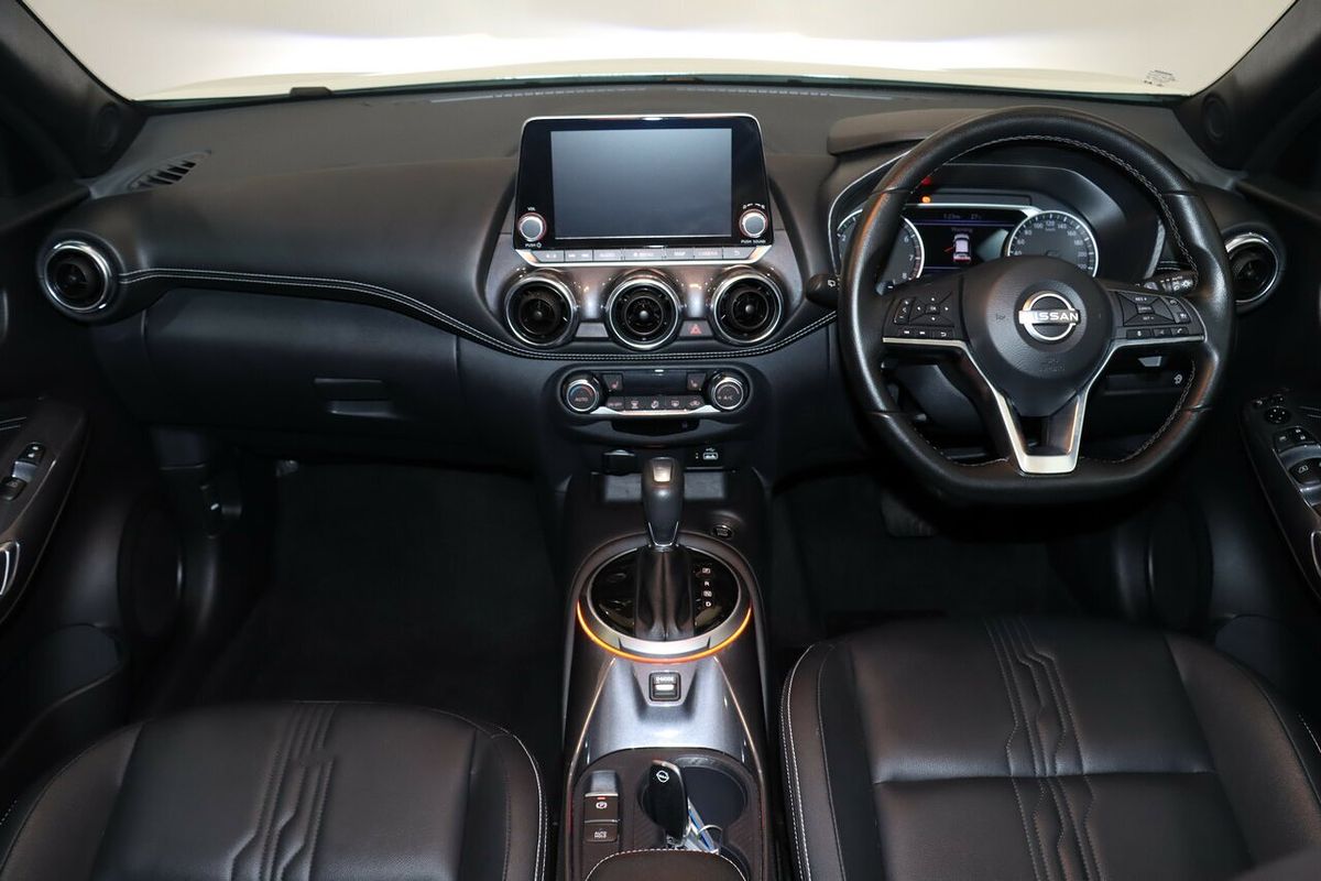 2023 Nissan JUKE ST-L F16
