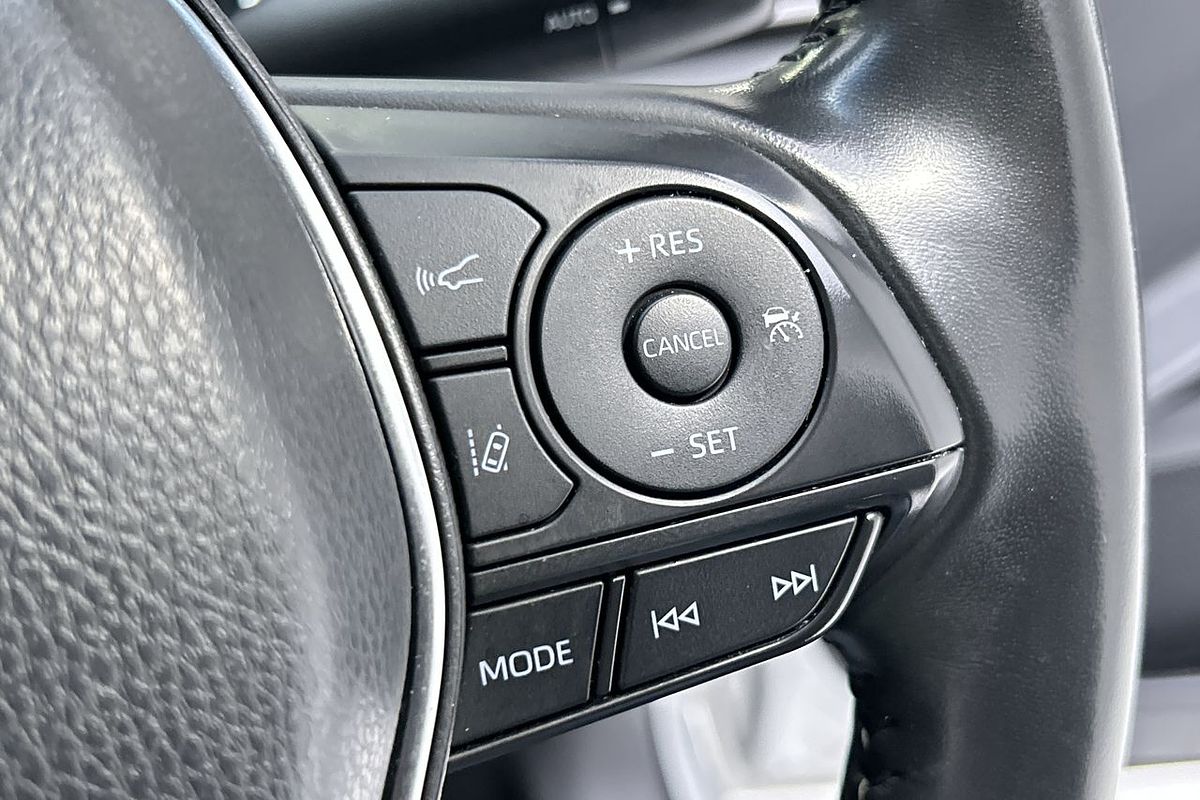 2022 Toyota Camry Ascent Sport AXVH70R