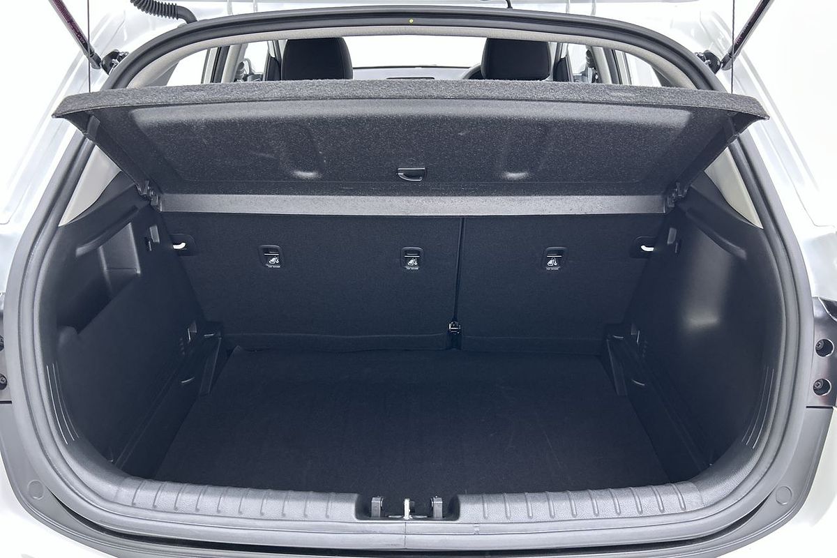 2024 Kia Stonic S YB