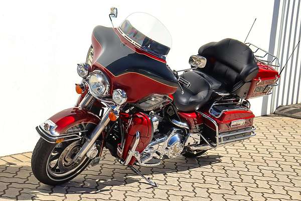 2006 Harley-Davidson FLH