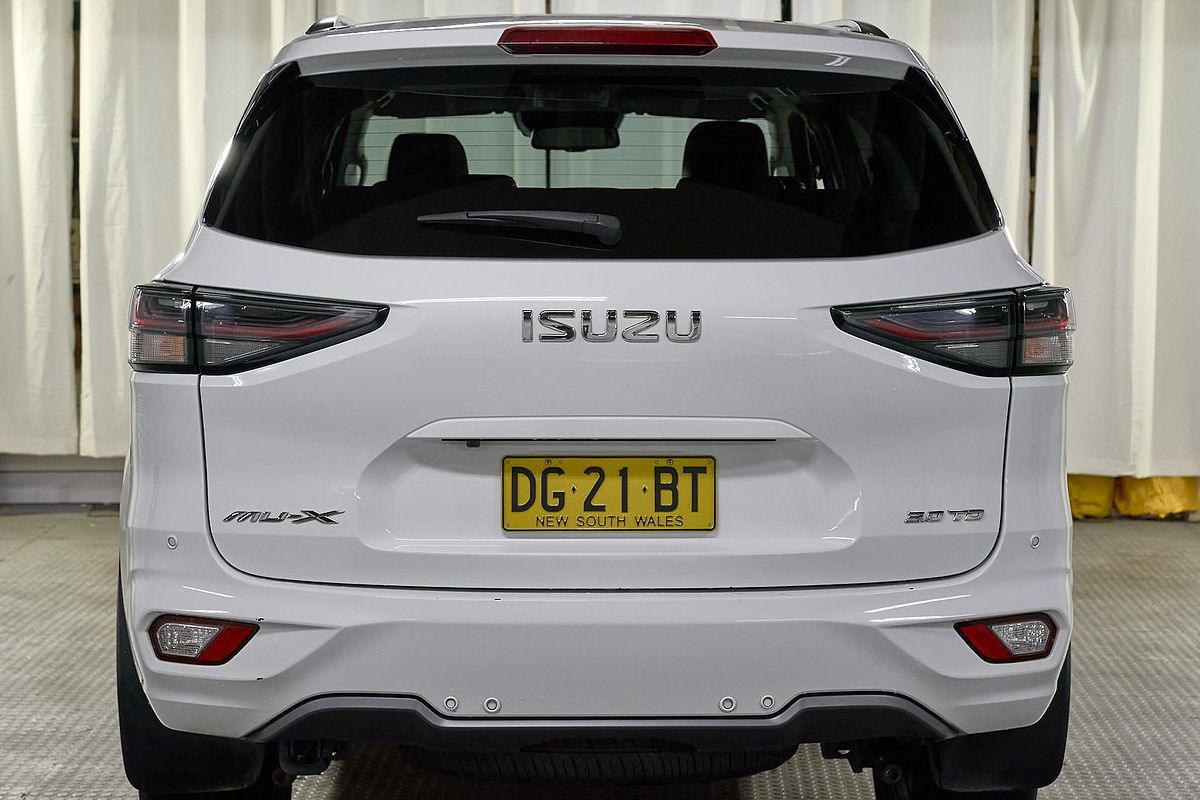 2023 Isuzu MU-X LS-T