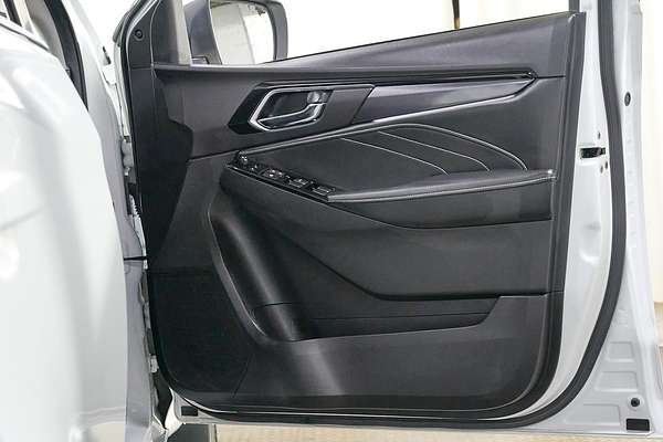 2023 Isuzu MU-X LS-T