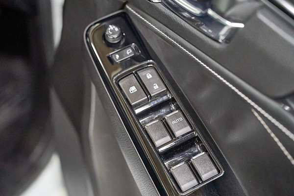 2023 Isuzu MU-X LS-T