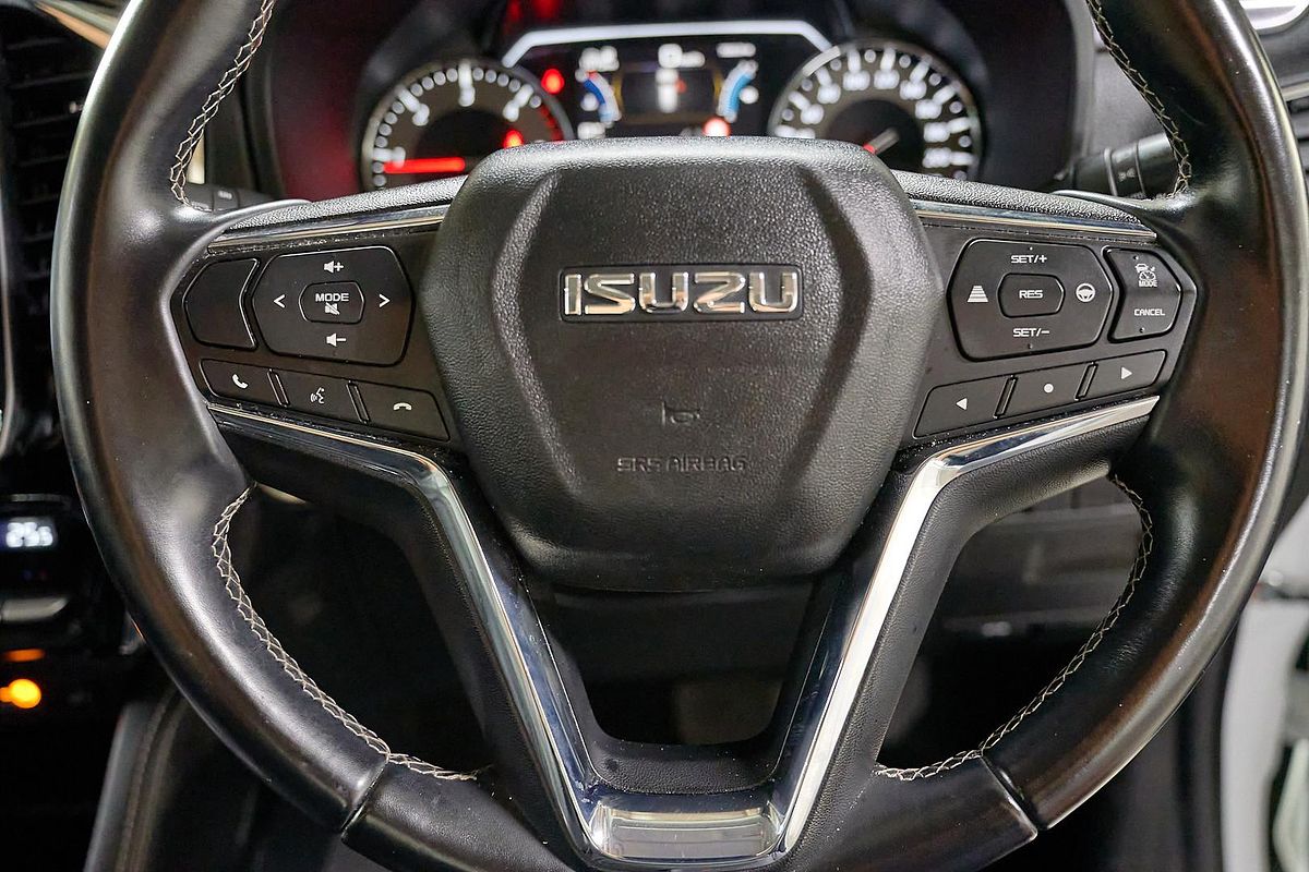 2023 Isuzu MU-X LS-T
