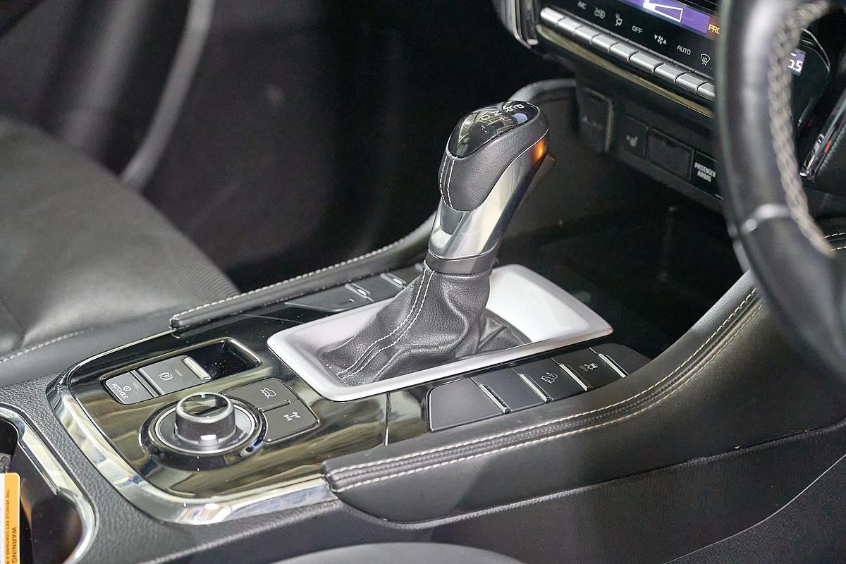 2023 Isuzu MU-X LS-T