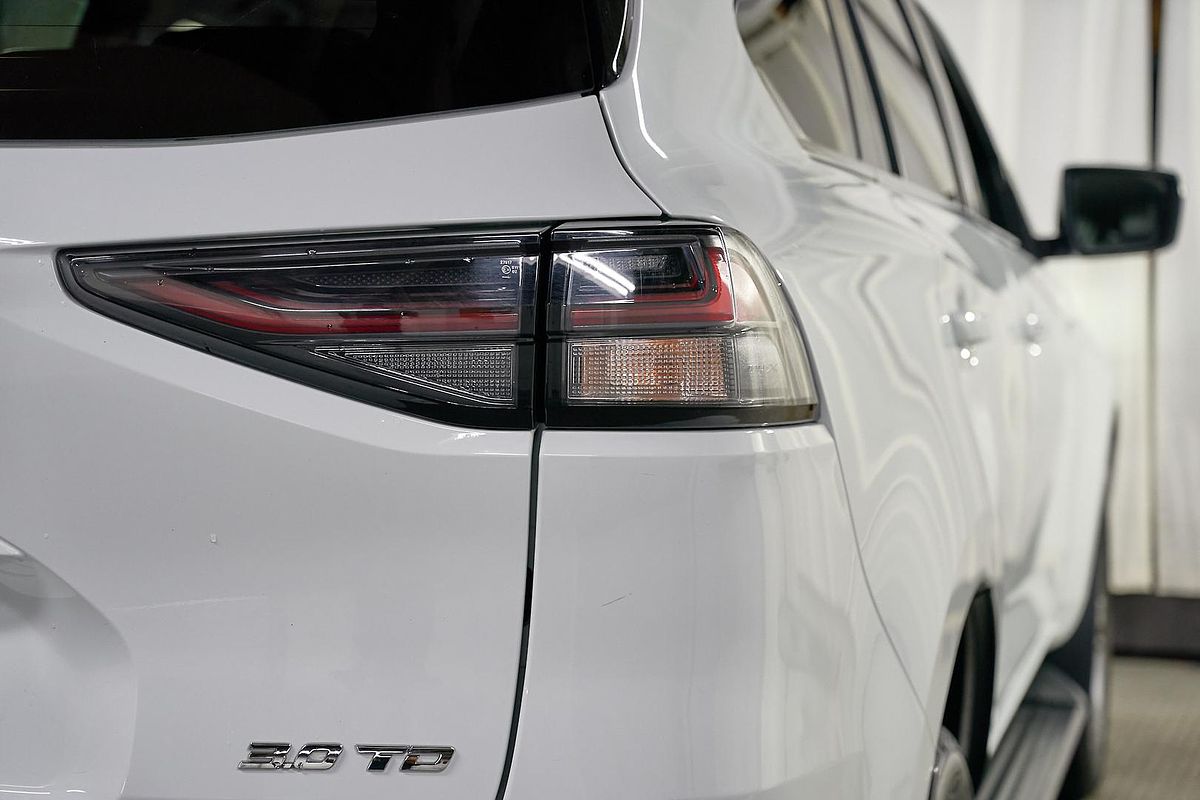 2023 Isuzu MU-X LS-T