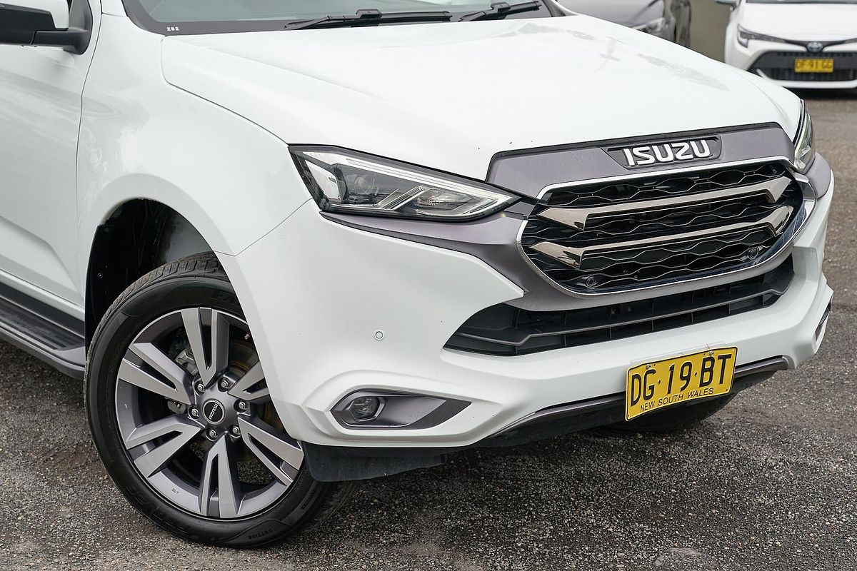 2023 Isuzu MU-X LS-T