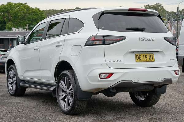 2023 Isuzu MU-X LS-T