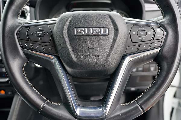 2023 Isuzu MU-X LS-T