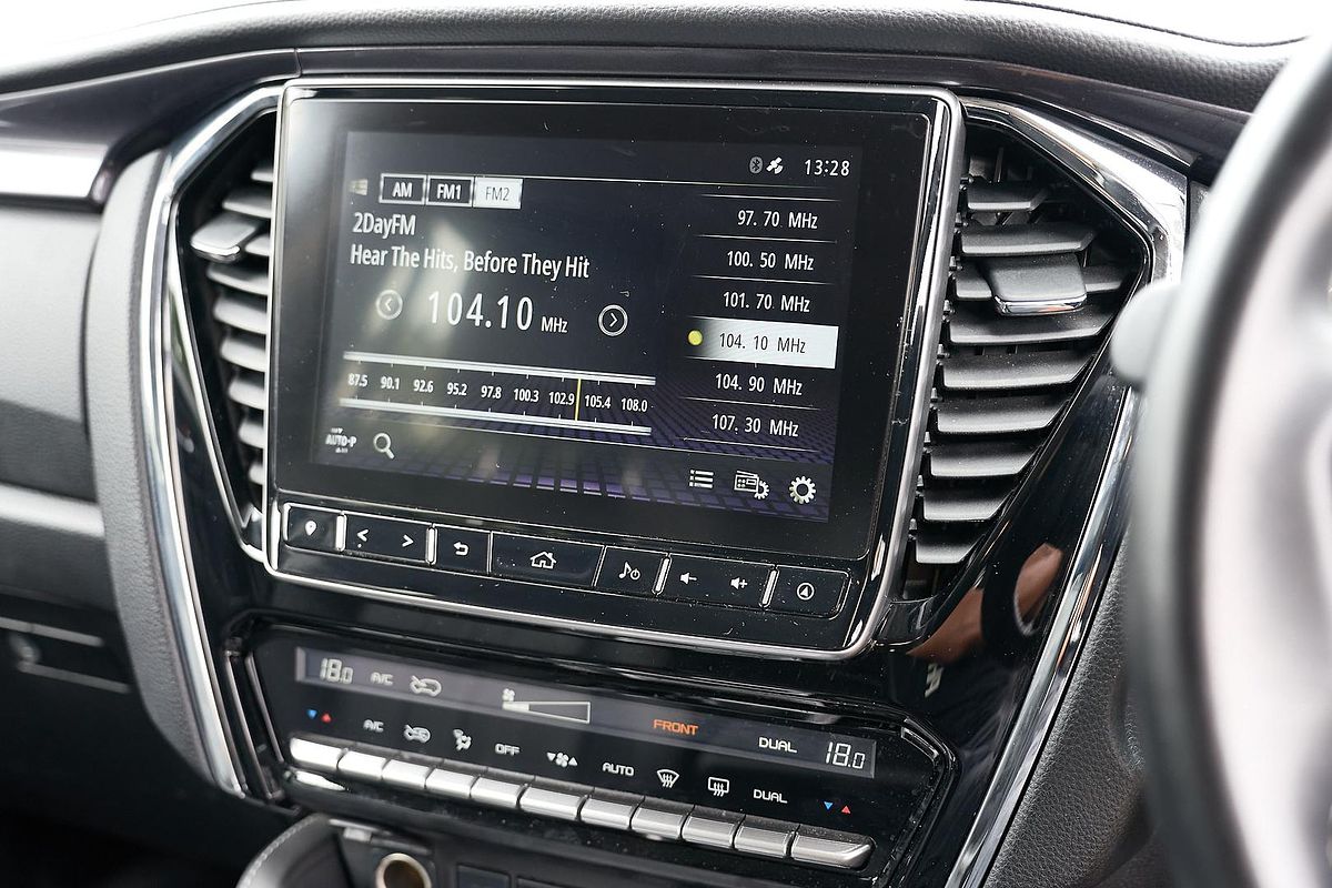 2023 Isuzu MU-X LS-T