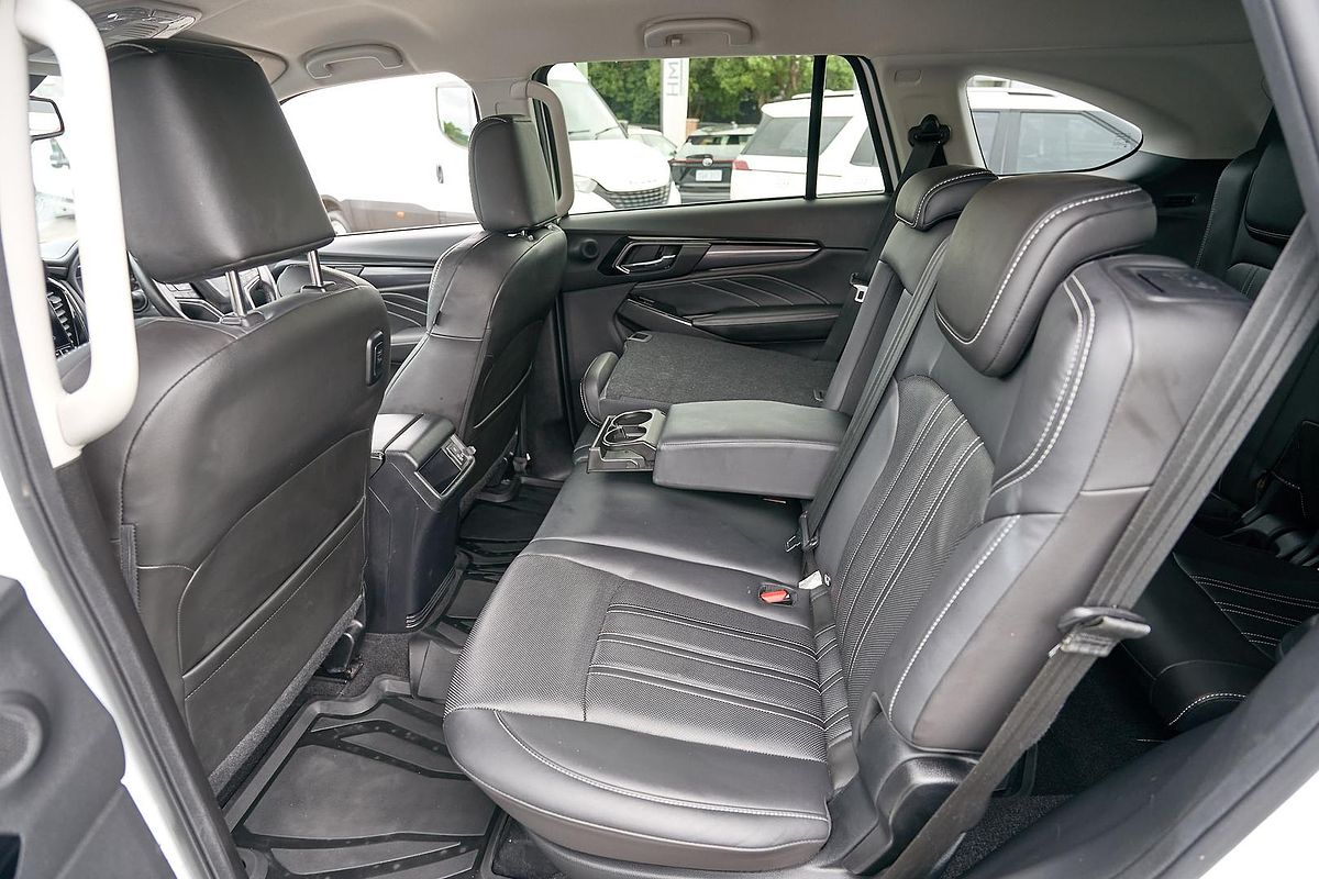 2023 Isuzu MU-X LS-T