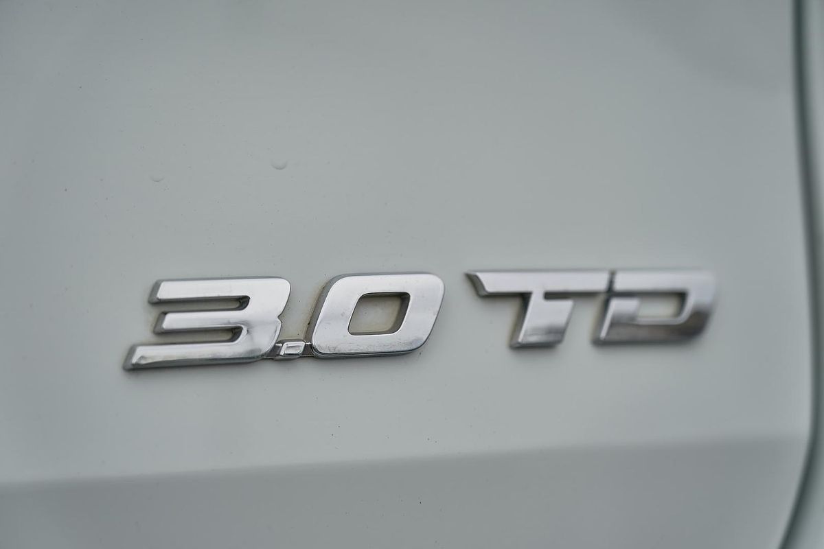 2023 Isuzu MU-X LS-T