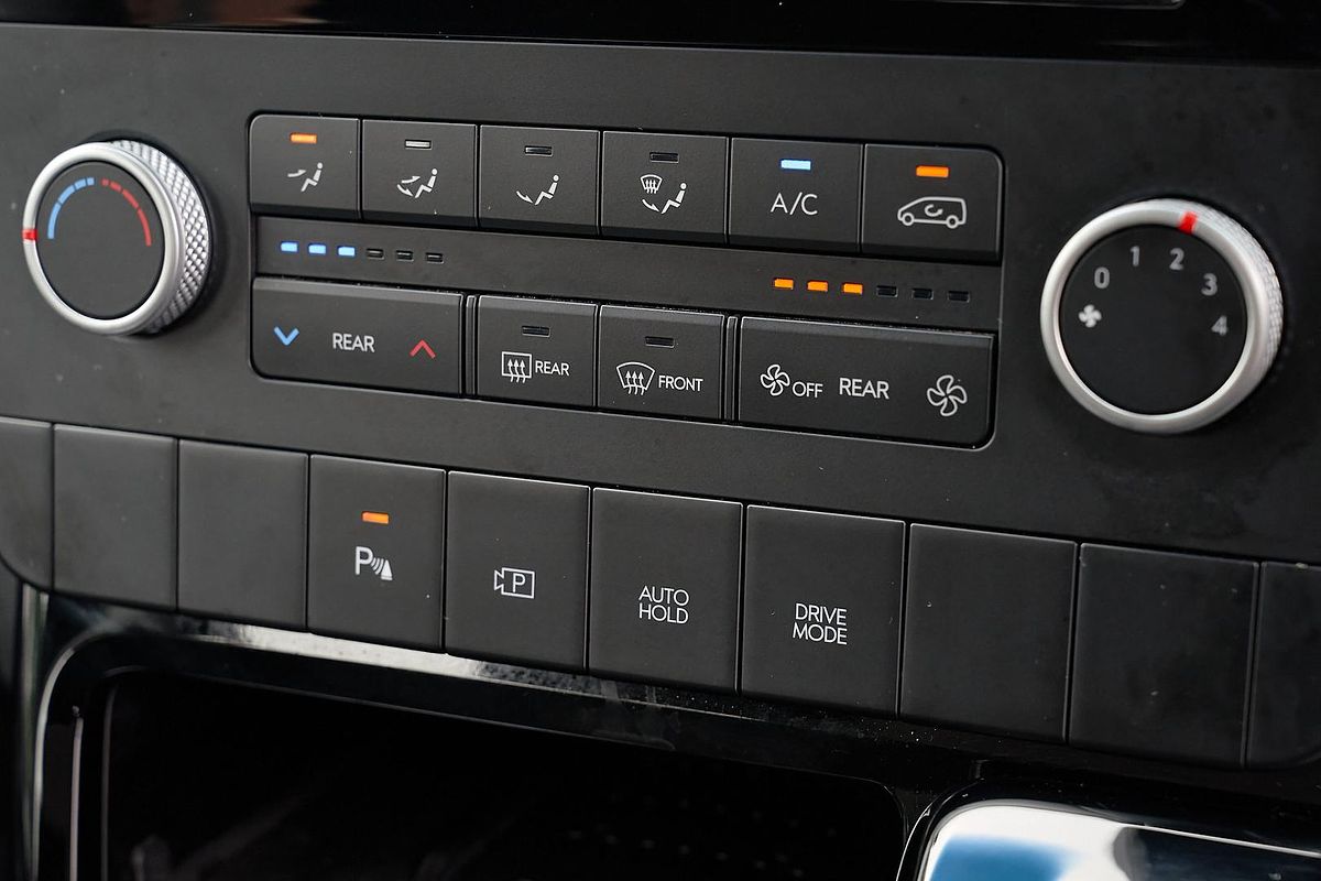 2021 Hyundai STARIA US4.V1