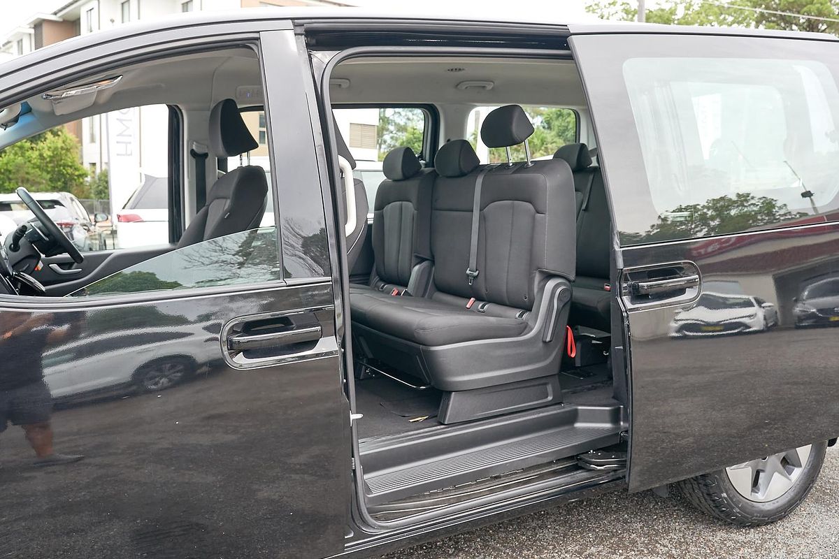 2021 Hyundai STARIA US4.V1
