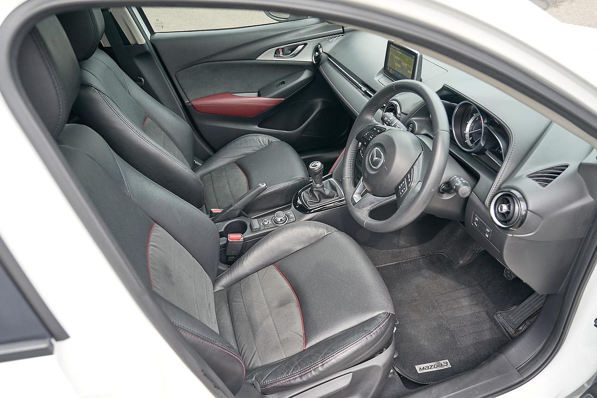 2017 Mazda CX-3 Akari DK
