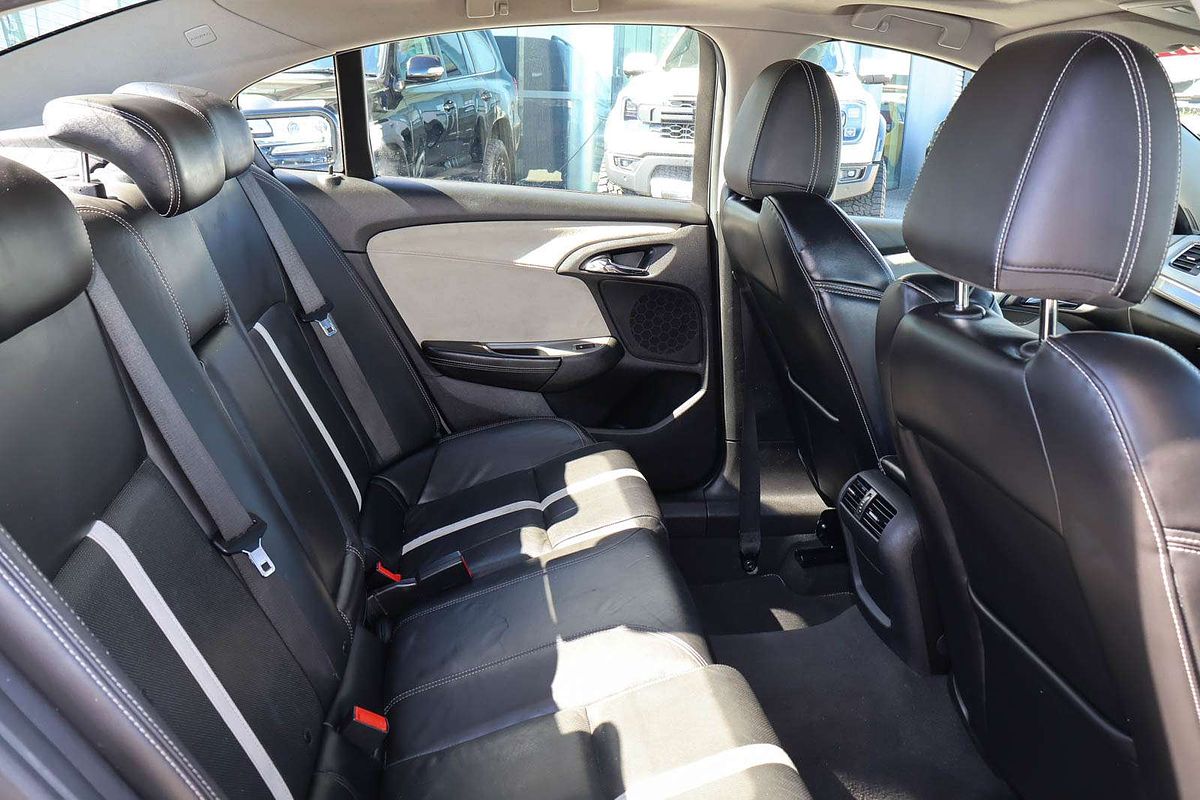 2015 Holden Calais V VF